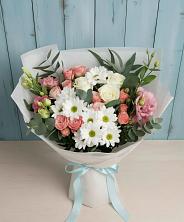 Букет цветов из:  Розы, Лизиантусы и Хризантемы в Стародубе