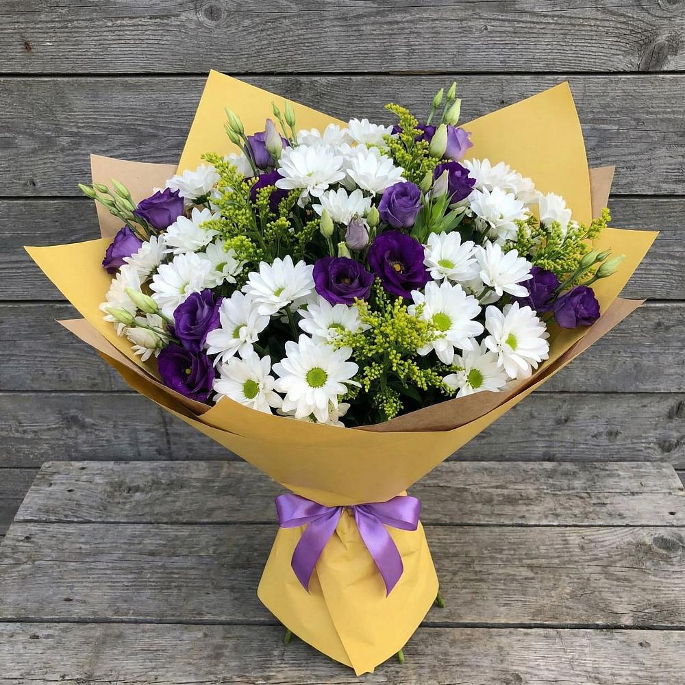 Букет цветов из: Ирисы, Хризантемы и Ромашки в Стародубе
