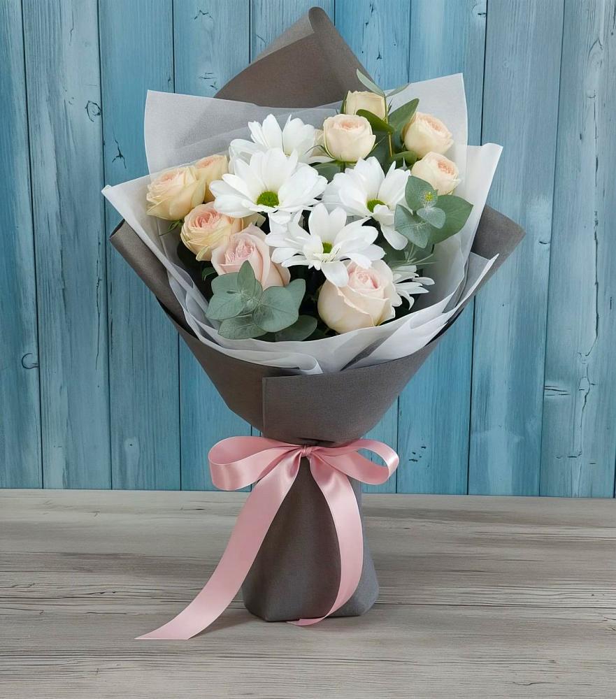 Букет цветов из: Хризантемы и Розы в Стародубе