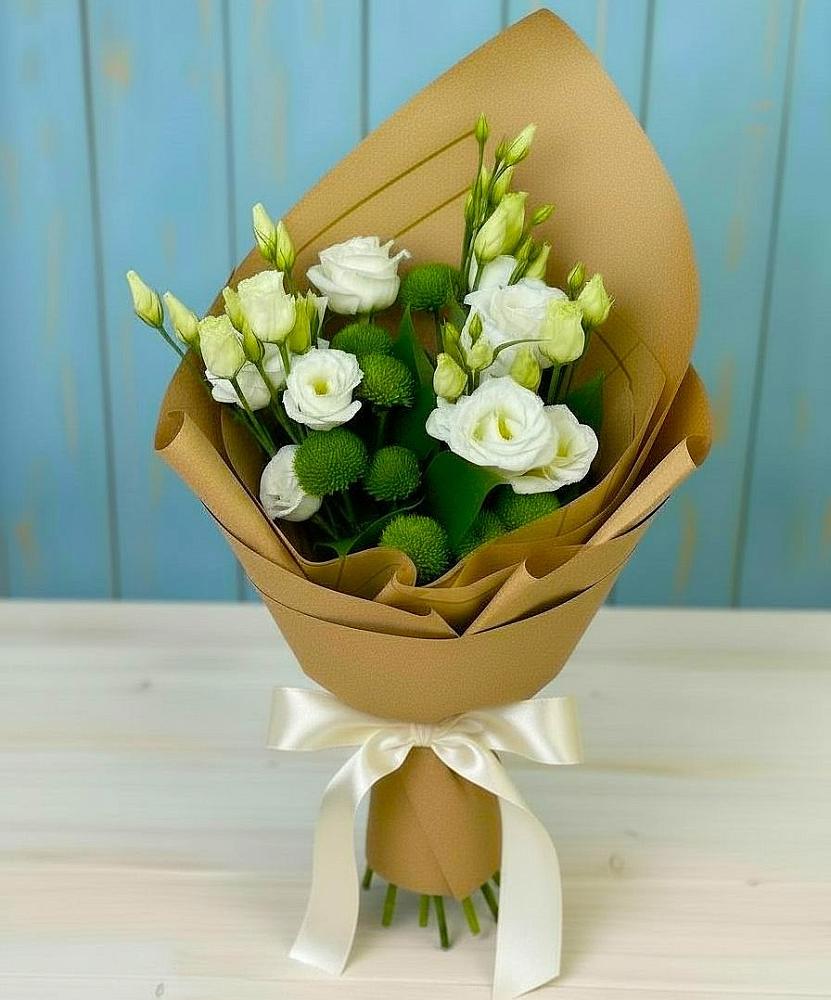 Букет цветов из: Хризантемы и Лизиантусы в Стародубе