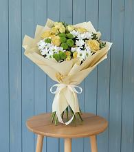 Букет цветов из:  Хризантемы и Розы в Стародубе