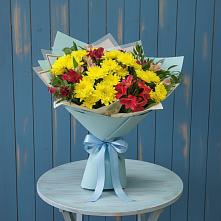 Букет цветов из:  Альстромерии и Хризантемы в Стародубе